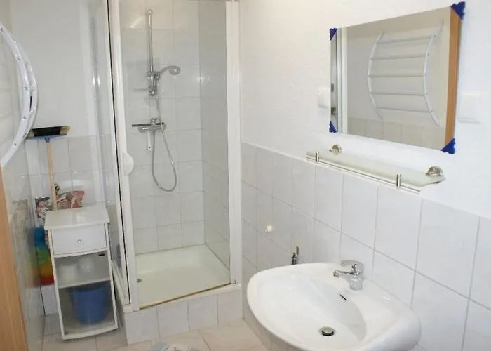 Thiess - Abc402 Nyaraló